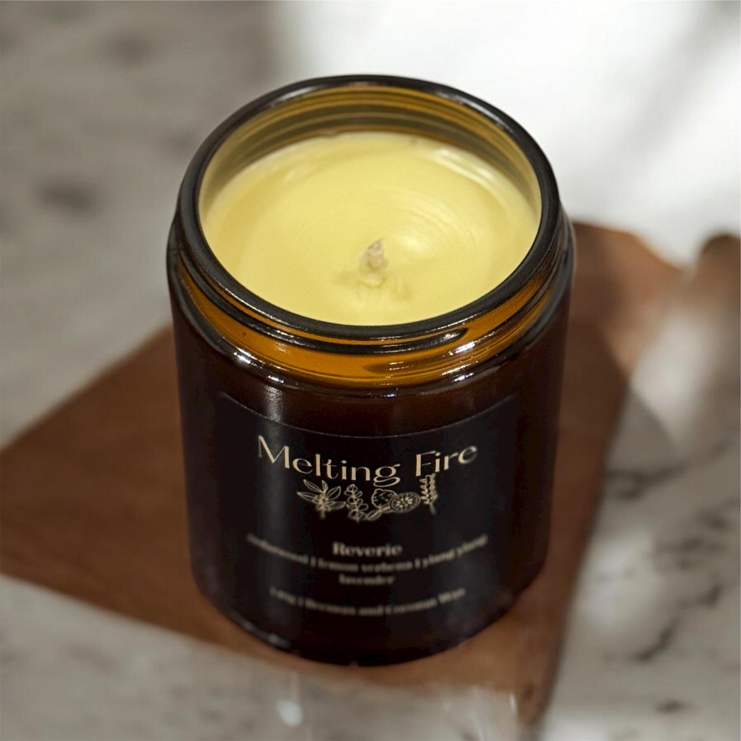 Reverie Candle – Lavender, Cedarwood & Ylang Ylang, Beeswax Coconut Wax